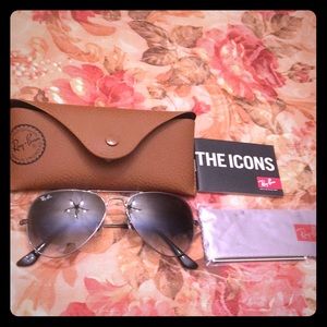 Ray-Ban Sunglasses Avaitors